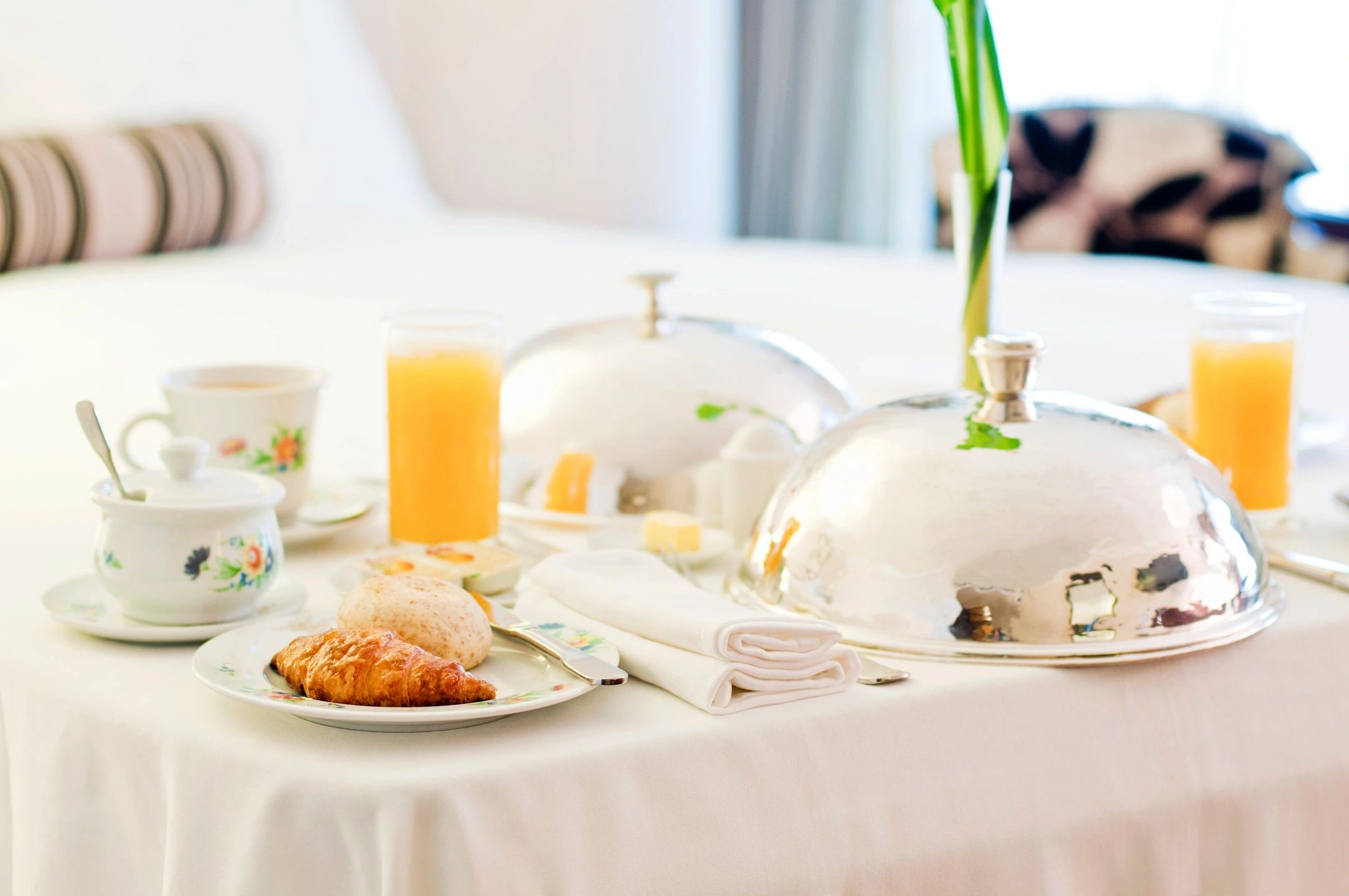 How to Choose the Right Hotel for a Staycation